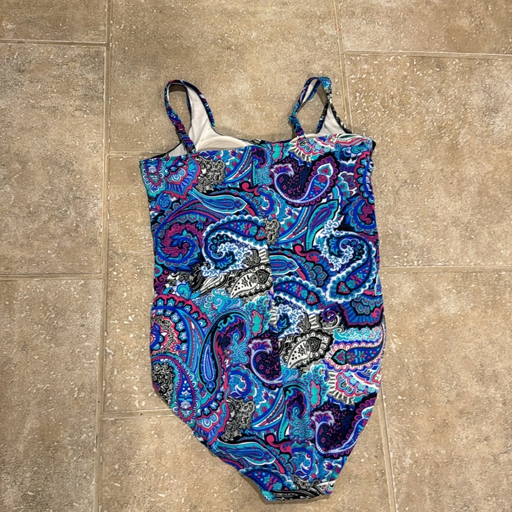 Trimshaper Size 18 One Piece Swimsuit - Picture 2 of 6